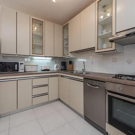 Stedi Apartment