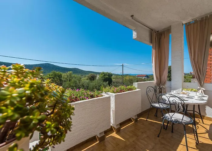 Appartement Stedi Lukoran